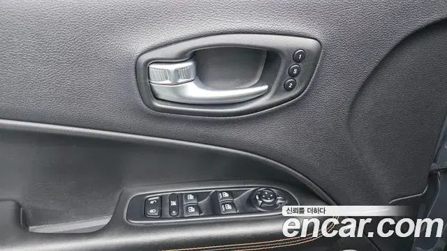 Jeep Compass 2018 — Şəkil 2/20