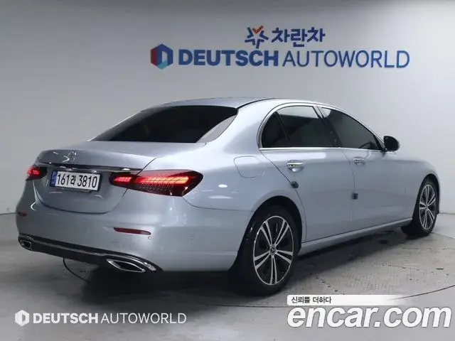 Mercedes-Benz E-Class 2020 — ფოტო 10/20