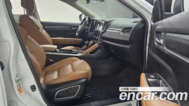 Renault Samsung QM6 2021 — ფოტო 11/20