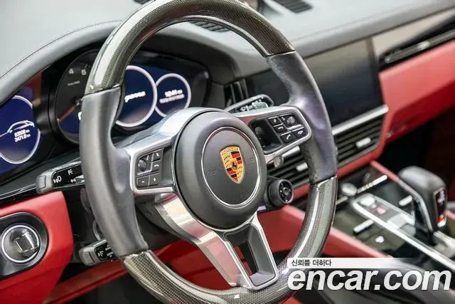Porsche Cayenne 2020 — ფოტო 20/20