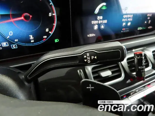 Mercedes-Benz GLE-Class 2023 — ფოტო 14/20