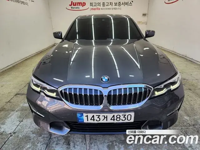 BMW 3 Series 2021 — Photo 12/20