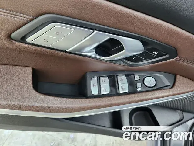 BMW 3 Series 2021 — Photo 9/20