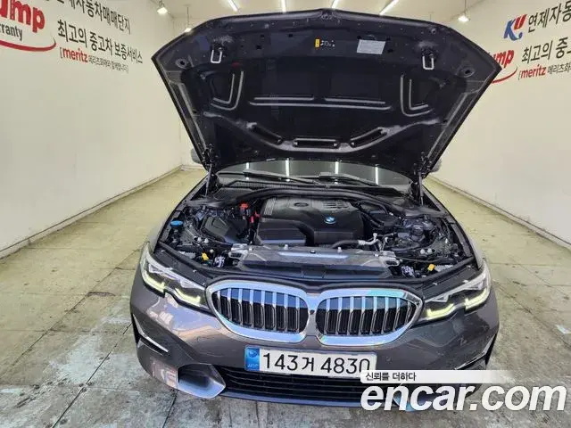 BMW 3 Series 2021 — Photo 20/20