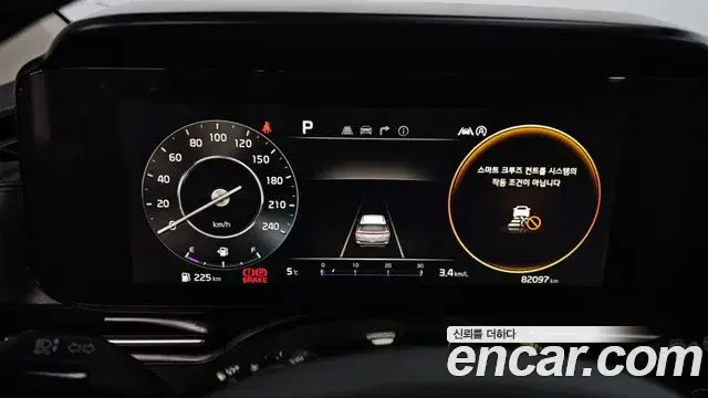 Kia Carnival 2021 — Фото 8/20