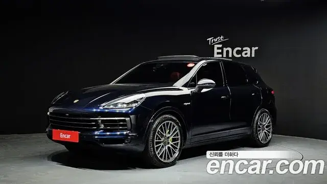 Porsche Cayenne 2020 — Şəkil 12/20