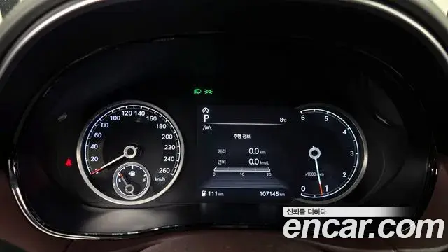Genesis GV70 2021 — Şəkil 14/20