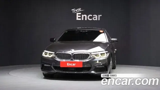 BMW 5 Series 2020 — ფოტო 12/20