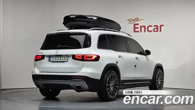 Mercedes-Benz GLB-Class 2020 — Şəkil 12/20