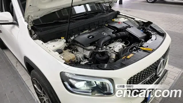 Mercedes-Benz GLB-Class 2020 — Şəkil 15/20