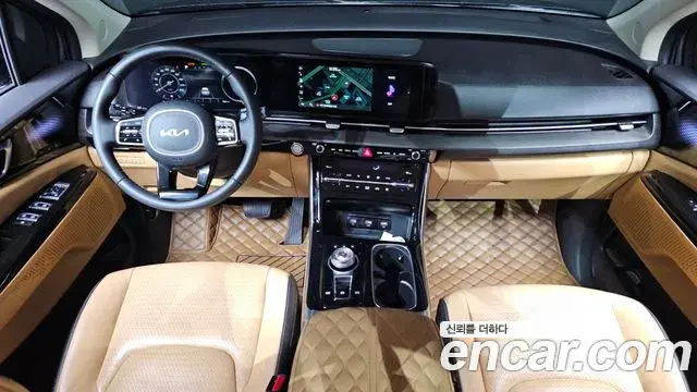 Kia Carnival 2022 — Фото 7/20