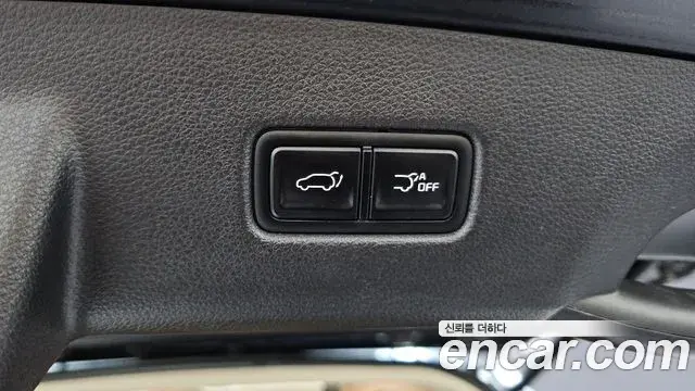 Kia Carnival 2022 — Фото 20/20