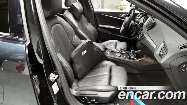 BMW 1 Series 2022 — Şəkil 10/20