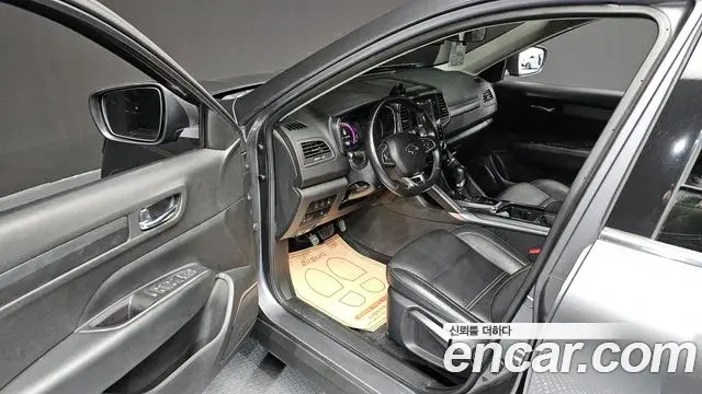 Renault Samsung QM6 2021 — ფოტო 8/20
