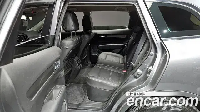 Renault Samsung QM6 2021 — ფოტო 13/20