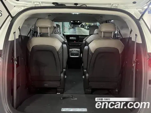 Kia Carnival 2024 — Фото 5/18