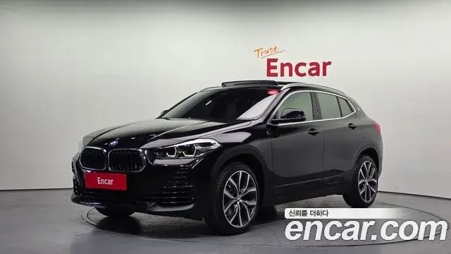 BMW X2 2022 — ფოტო 15/20