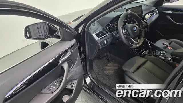 BMW X2 2022 — ფოტო 12/20