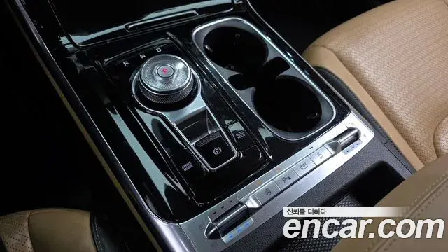 Kia Carnival 2020 — Şəkil 20/20