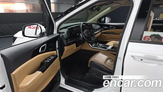 Kia Carnival 2020 — Şəkil 10/20