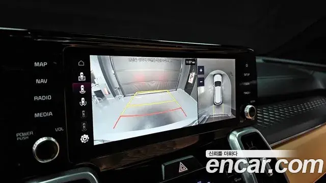 Kia Sorento 2020 — Photo 9/20