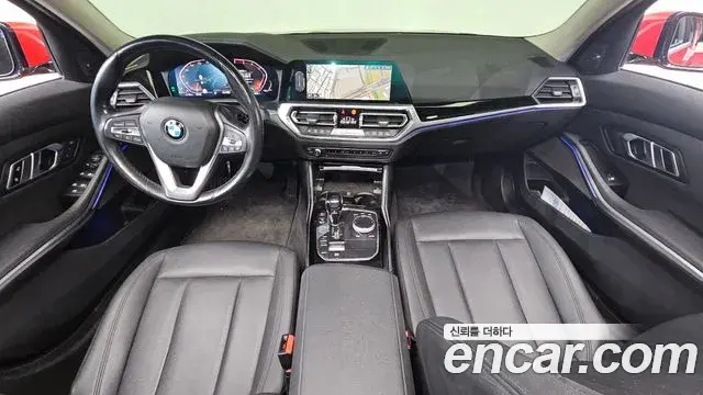 BMW 3 Series 2019 — Şəkil 17/20