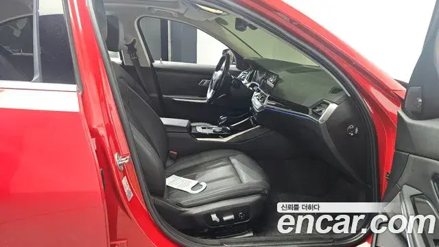 BMW 3 Series 2019 — Şəkil 7/20