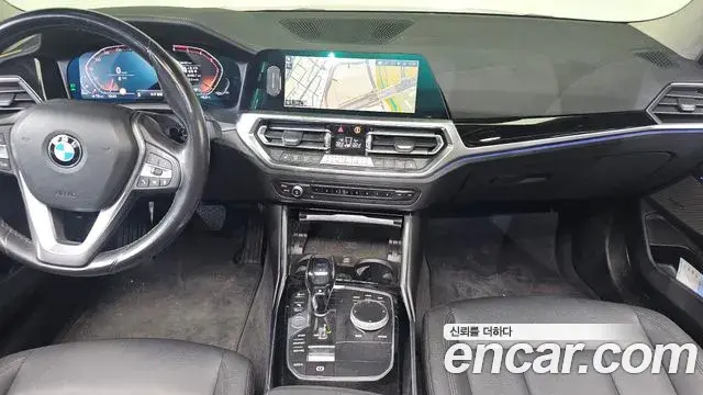 BMW 3 Series 2019 — Şəkil 11/20