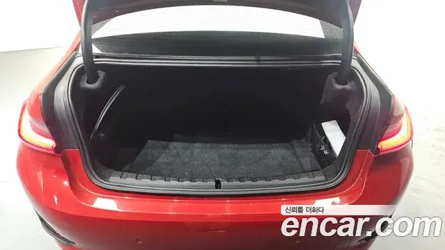 BMW 3 Series 2019 — Şəkil 20/20
