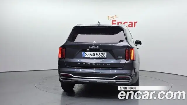 Kia Sorento 2021 — ფოტო 15/20