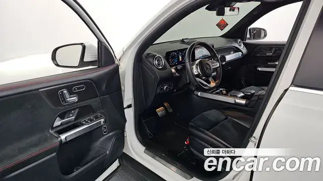 Mercedes-Benz GLB-Class 2021 — Şəkil 12/20