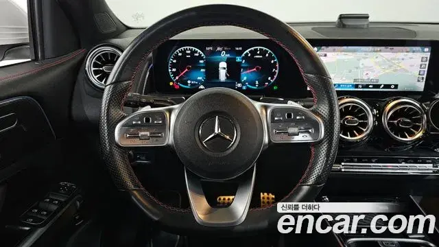Mercedes-Benz GLB-Class 2021 — Şəkil 5/20