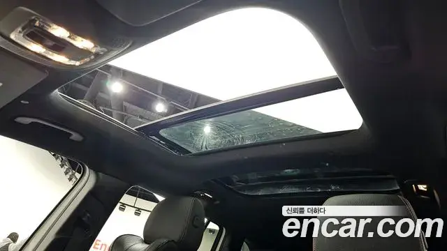 Mercedes-Benz GLB-Class 2021 — Şəkil 6/20