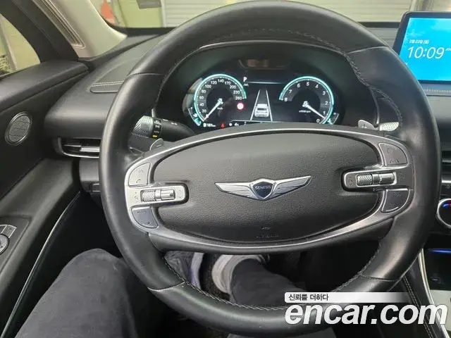 Genesis GV80 2021 — Photo 16/20