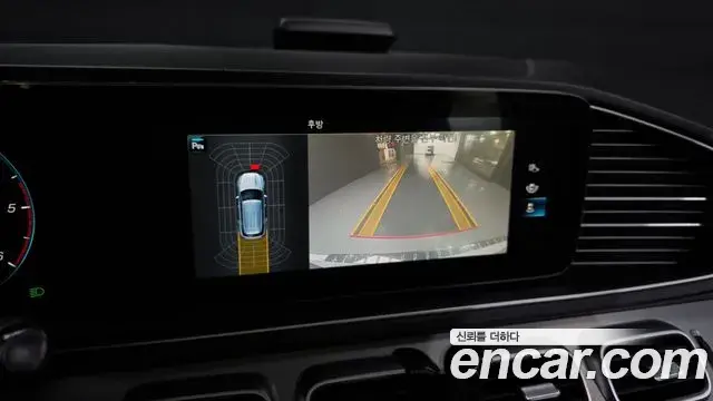 Mercedes-Benz GLE-Class 2020 — Photo 14/20