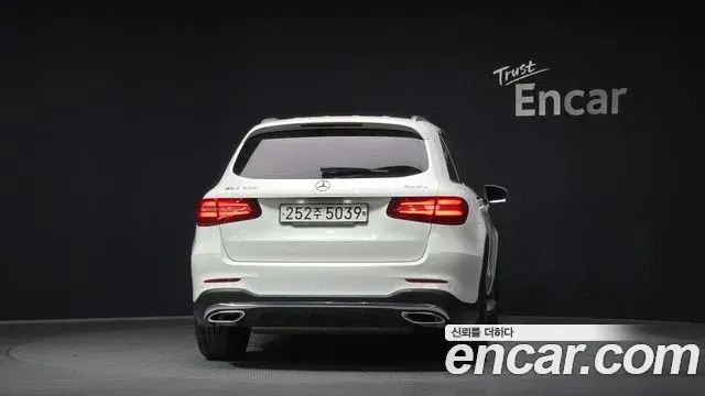 Mercedes-Benz GLC-Class 2019 — Şəkil 2/20