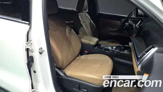 Kia Sorento 2023 — Photo 10/20