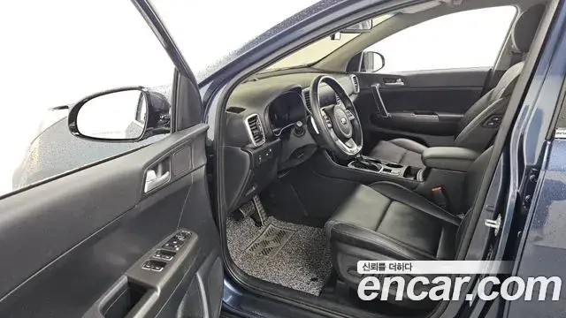 Kia Sportage The Bold 2020 — Photo 15/20