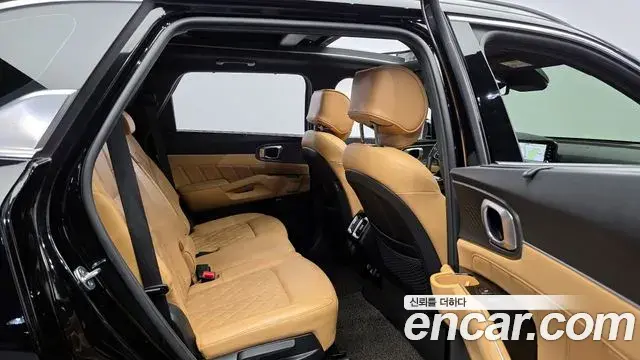 Kia Sorento 2020 — Фото 12/20