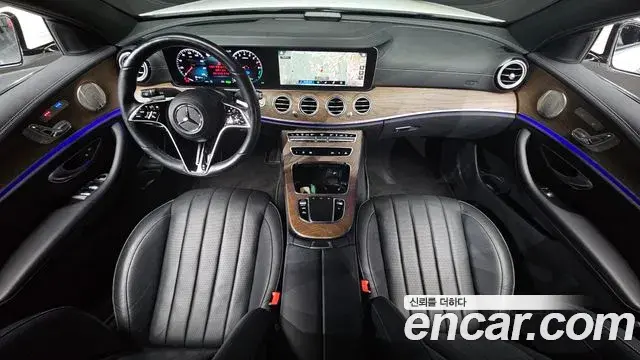 Mercedes-Benz E-Class 2022 — Şəkil 2/20