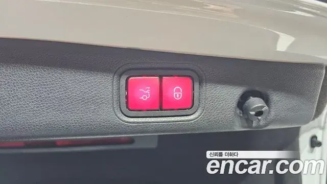 Mercedes-Benz E-Class 2022 — Şəkil 15/20