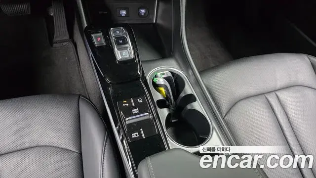 Hyundai Sonata Hybrid 2022 — Şəkil 15/20