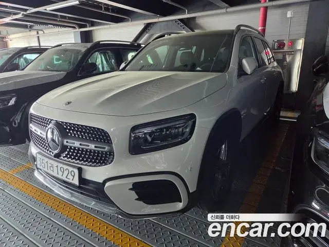 Mercedes-Benz GLB-Class 2025 — ფოტო 1/1