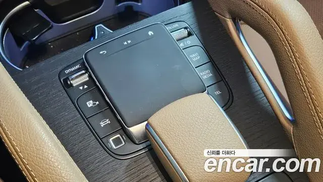 Mercedes-Benz GLE-Class 2025 — Şəkil 3/20