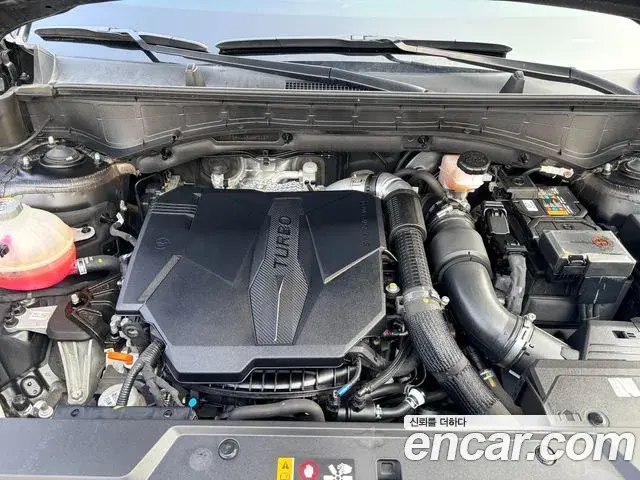 Hyundai Santa Fe 2023 — Photo 17/20