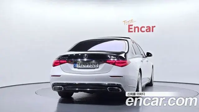 Mercedes-Benz S-Class 2022 — ფოტო 14/20