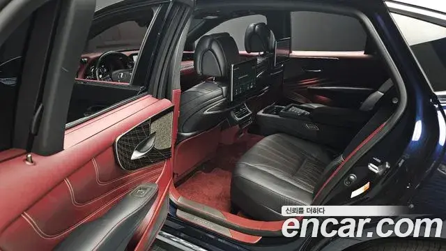 Lexus LS500h 2022 — Photo 11/20