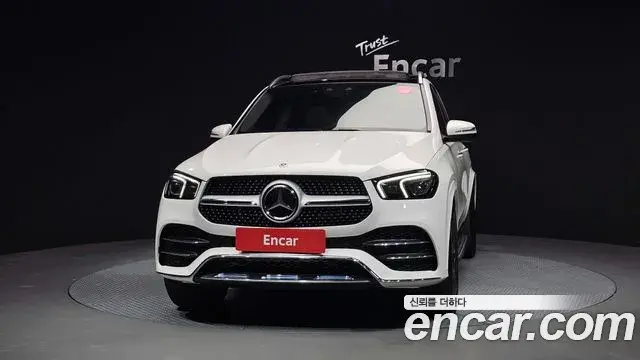 Mercedes-Benz GLE-Class 2021 — Şəkil 8/20