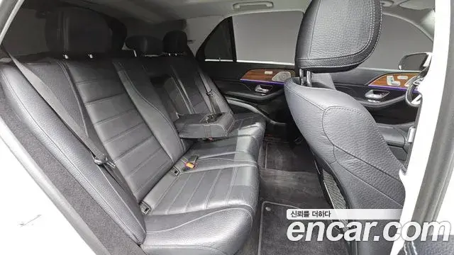 Mercedes-Benz GLE-Class 2021 — Şəkil 14/20