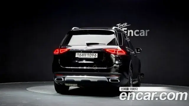Mercedes-Benz GLE-Class 2020 — Şəkil 3/20